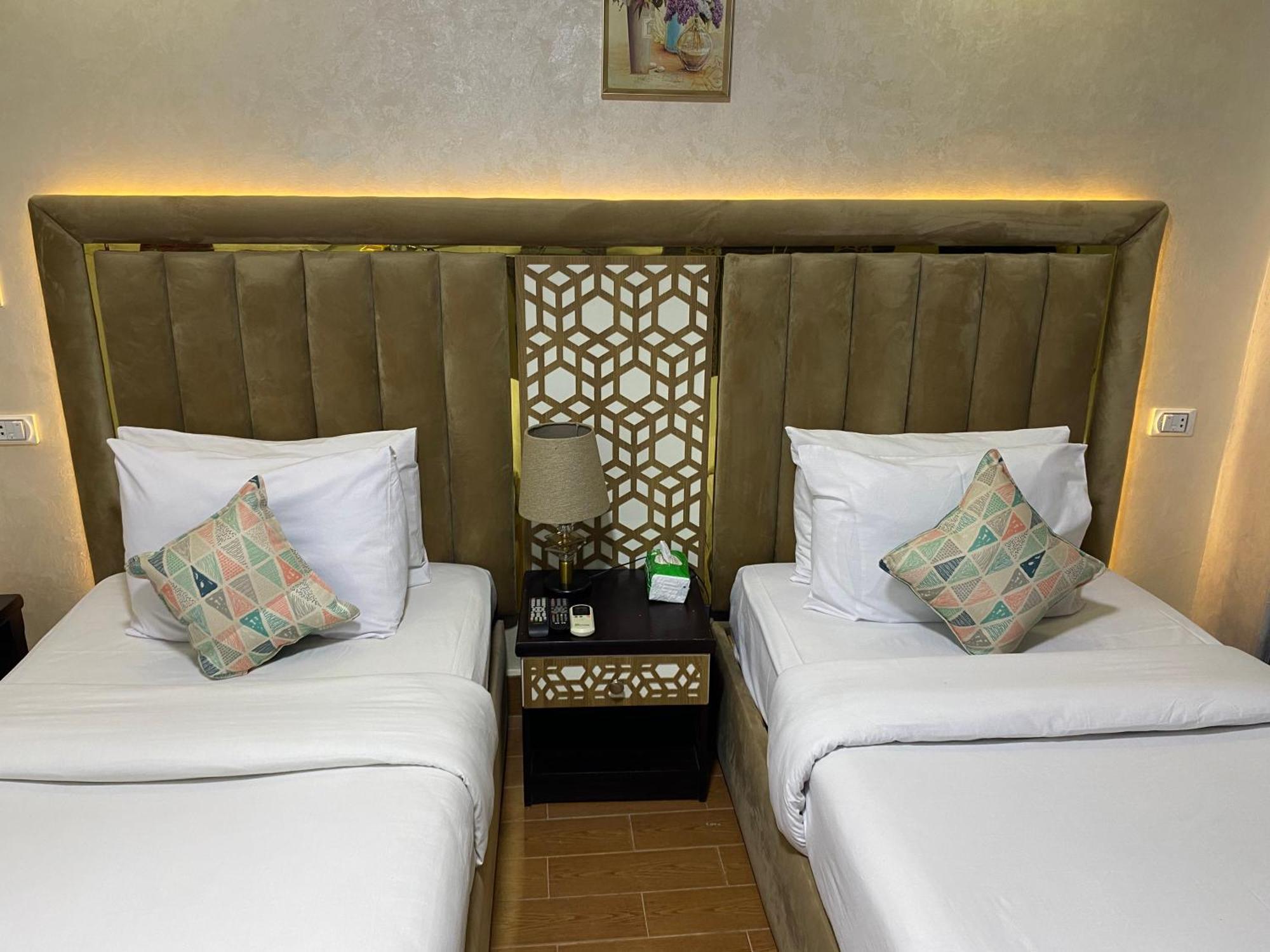 Golden Pyramids Inn Kafret el-Gabal Exterior foto